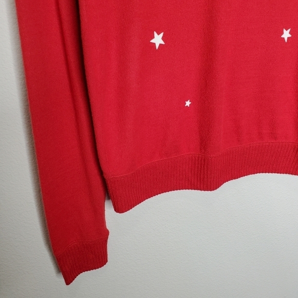Abercrombie & Fitch Red & White Star Print Plush Knit Ribbed Crewneck Sweater - Picture 7 of 10